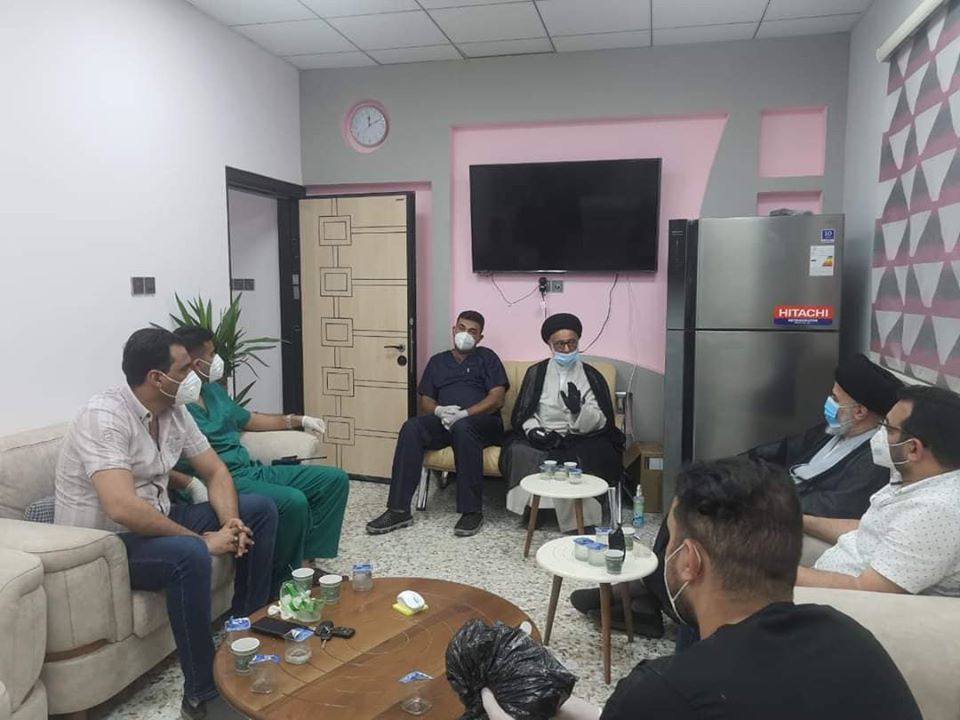 المتولي الشرعي للعتبة العباسية المقدسة يزور مستشفى الشهيد حسن هلوس الحاتمي في ساعة متأخرة من الليل
